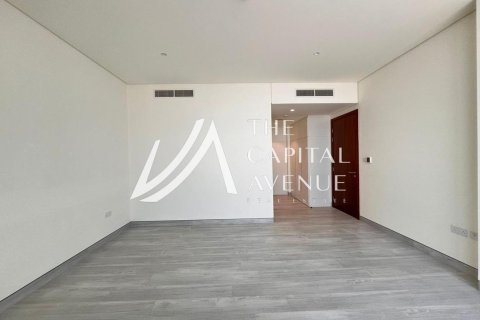 Villa de 4 dormitorios en Abu Dhabi, UAE No. 86574 9