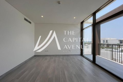 Villa de 4 dormitorios en Abu Dhabi, UAE No. 86574 13