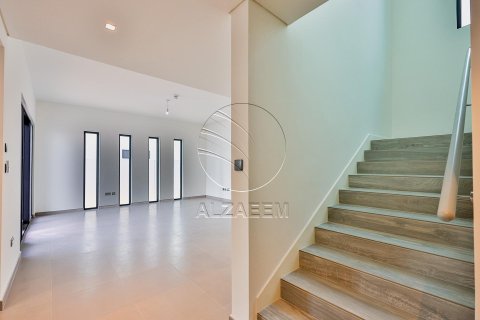 Villa de 4 chambres à Yas Island, UAE No. 91187 21