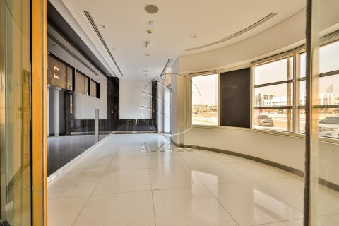 518مربع، عقار تجاري في Al Nahyan, الإمارات العربية المتحدة رقم 91186 24