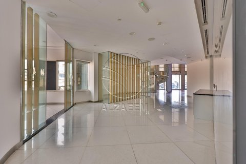 518مربع، عقار تجاري في Al Nahyan, الإمارات العربية المتحدة رقم 91186 9