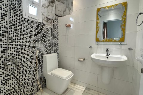 Villa de 2 dormitorios en Al Khuwair, Oman No. 105031 8
