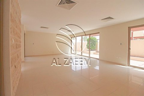 4 غرف نوم فيلا في Al Raha Gardens, الإمارات العربية المتحدة رقم 90194 11