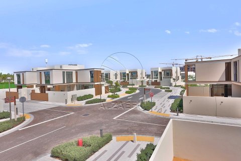 Townhouse de 3 dormitorios en Abu Dhabi, UAE No. 90191 3
