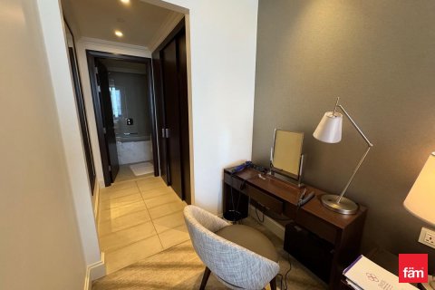 Appartement de 3 chambres à Downtown Dubai (Downtown Burj Dubai), UAE No. 100734 4