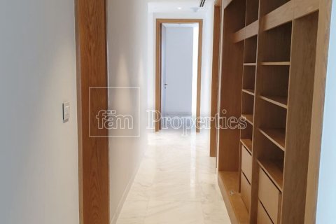 Appartement de 2 chambres à Dubai, UAE No. 100737 8