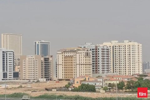 Edificio de 750m² en Wadi Al Safa 2, UAE No. 105646 11