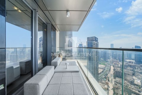 Appartement de 3 chambres à Boulevard Point, UAE No. 62105 17