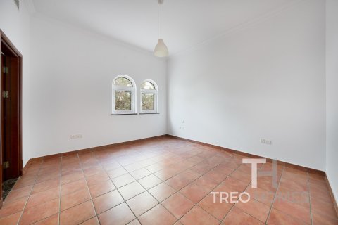 Villa de 6 dormitorios en The Villa, UAE No. 74001 9