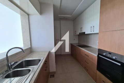 2 bedrooms Apartment in Dubai, UAE No. 72360 14