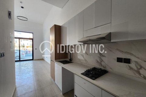 Apartment de 3 dormitorios en EMAAR South, UAE No. 85935 28