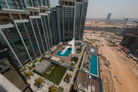 2 bedrooms Apartment in Dubai, UAE No. 101812 2