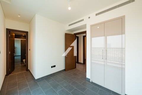 2 bedrooms Apartment in Dubai, UAE No. 101812 4