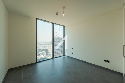 2 bedrooms Apartment in Dubai, UAE No. 101812 6