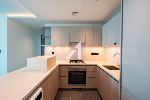 2 bedrooms Apartment in Dubai, UAE No. 101812 13