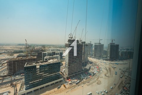 2 bedrooms Apartment in Dubai, UAE No. 101812 18