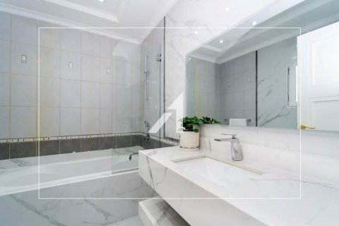 Вилла с 4 спальнями  №101811 26