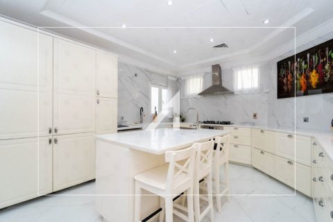 Вилла с 4 спальнями  №101811 14