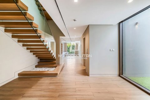 Вилла с 5 спальнями в Jumeirah Bay Island, ОАЭ №77682 14