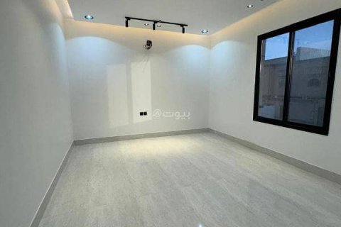 Apartment de 3 dormitorios en Riyadh, Saudi Arabia No. 99599 9