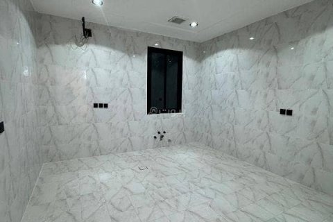 Apartment de 3 dormitorios en Riyadh, Saudi Arabia No. 99599 4