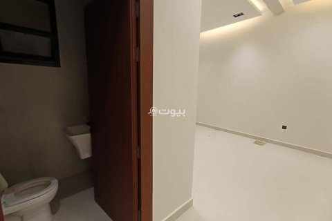 Apartment de 3 dormitorios en Riyadh, Saudi Arabia No. 99595 11