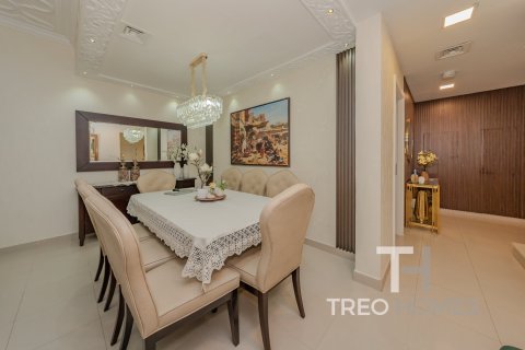 4 bedrooms Townhouse in Noor Townhouses, UAE No. 73915 12