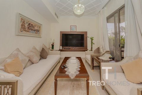 4 bedrooms Townhouse in Noor Townhouses, UAE No. 73915 4