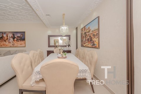 4 bedrooms Townhouse in Noor Townhouses, UAE No. 73915 11