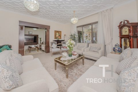 4 bedrooms Townhouse in Noor Townhouses, UAE No. 73915 3