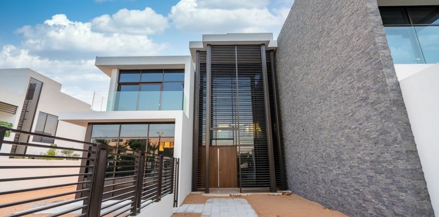 4 bedrooms Commercial property on the Saadiyat Island, UAE No. 79264
