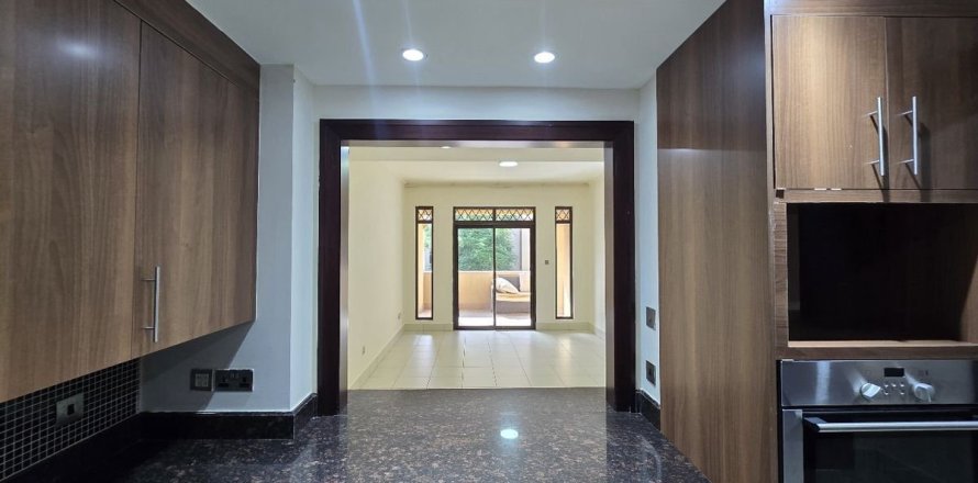 Квартира с 1 спальней №87535