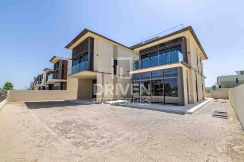 Villa de 4 dormitorios en Golf Place, UAE No. 84092 18