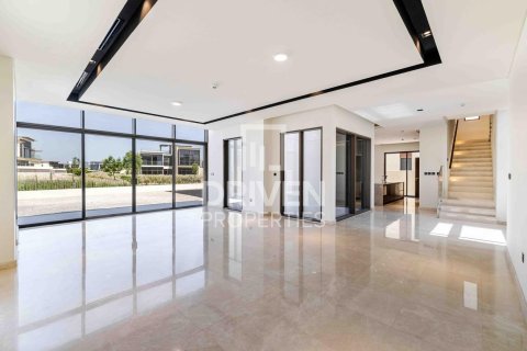 Villa de 4 dormitorios en Golf Place, UAE No. 84092 4