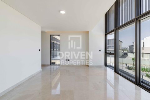 Villa de 4 dormitorios en Golf Place, UAE No. 84092 24