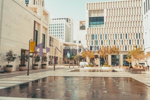 2 bedrooms Apartment in Doha, Qatar No. 57804 3