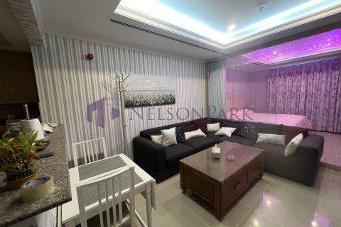 1 bedroom Apartment in Doha, Qatar No. 57805 20