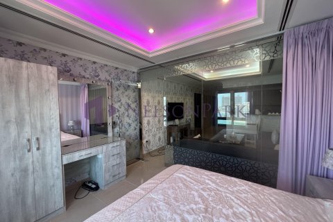 1 bedroom Apartment in Doha, Qatar No. 57805 18