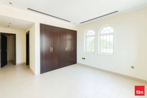 Villa de 3 dormitorios en Dubai, UAE No. 103870 18