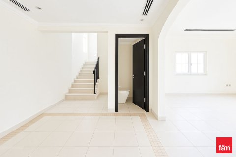 Villa de 3 dormitorios en Dubai, UAE No. 103870 27