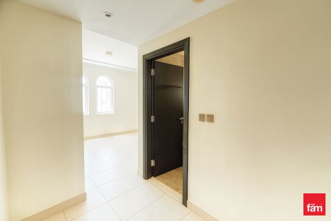 Villa de 3 dormitorios en Dubai, UAE No. 103870 19