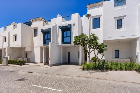 5 bedrooms Villa in Palm Jumeirah, UAE No. 88133 5