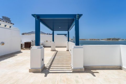 5 bedrooms Villa in Palm Jumeirah, UAE No. 88133 26