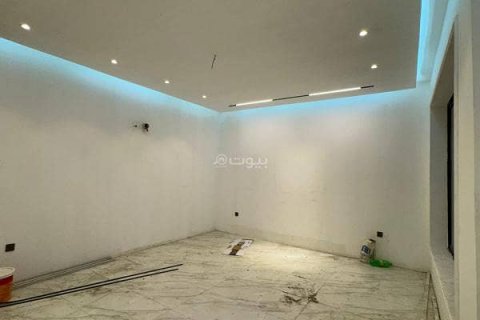 Villa de 6 dormitorios en Khobar, Saudi Arabia No. 60391 22