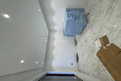 Villa de 6 dormitorios en Khobar, Saudi Arabia No. 60391 5