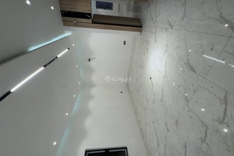 Villa de 6 dormitorios en Khobar, Saudi Arabia No. 60391 15