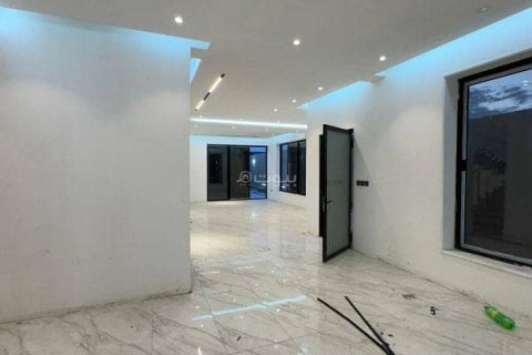 Villa de 6 dormitorios en Khobar, Saudi Arabia No. 60391 23