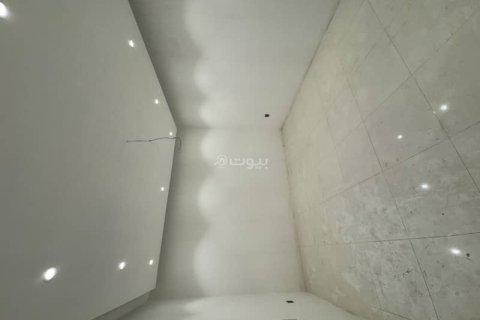 Villa de 6 dormitorios en Khobar, Saudi Arabia No. 60391 9
