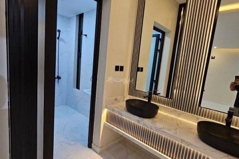 Villa de 6 chambres à Khobar, Saudi Arabia No. 60390 8