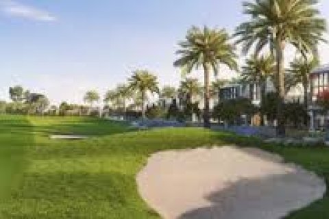 Apartment de 2 dormitorios en Dubai, UAE No. 96418 3